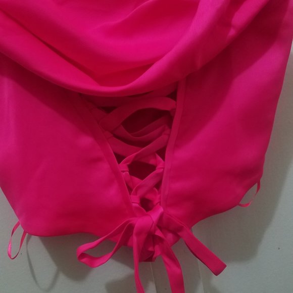 NWT Silence + Noise Mimi Cowl Neck Halter Barbie Hot Pink Top - Picture 6 of 8